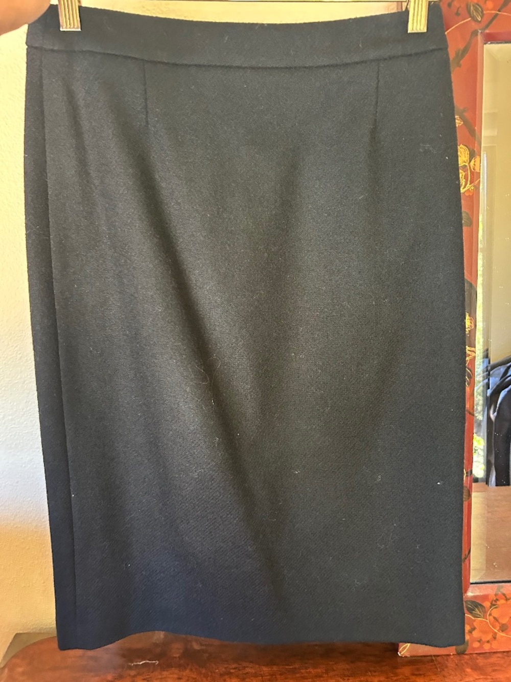 Pure Collection Black Wool Pencil Skirt — US 4 / UK 10 — Lined